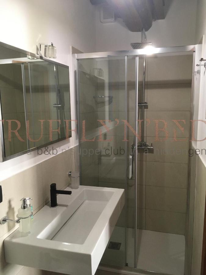 Truffle'N'Bed Bed & Breakfast San Giovanni d'Asso Exterior photo